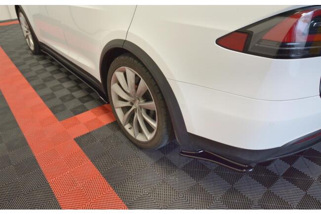 Maxton Design Diffusor Flaps V.1 für Tesla Model X...