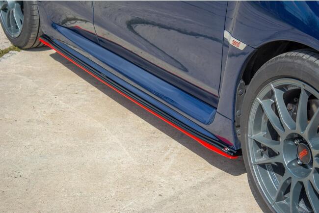 Maxton Design Seitenschweller (Paar) V.2 für Subaru Impreza WRX STI 2014-2021 Hochglanz schwarz mit roten Streifen