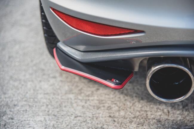 Maxton Design Street Pro Diffusor Flaps V.2 für VW Golf 7 GTI / GTD matt schwarz