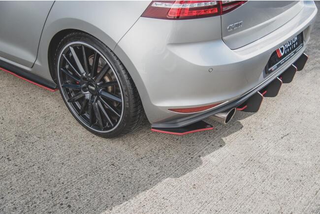 Maxton Design Racing Diffusor Flaps V.2 für VW Golf 7 GTI / GTD schwarz mit roten Streifen