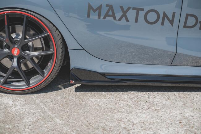 Maxton Design Seitenschweller (Paar) V.3 für BMW 1er F40 M Paket / M135i Hochglanz schwarz