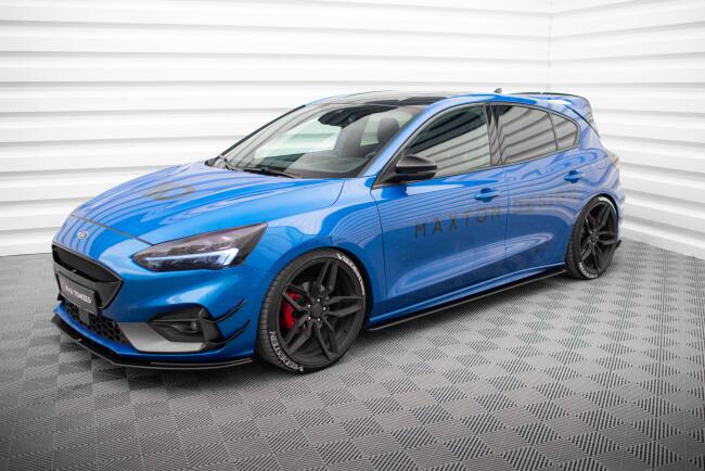 Maxton Design Street Pro Seitenschweller (Paar) für Ford Focus ST / ST-Line Mk4 matt schwarz
