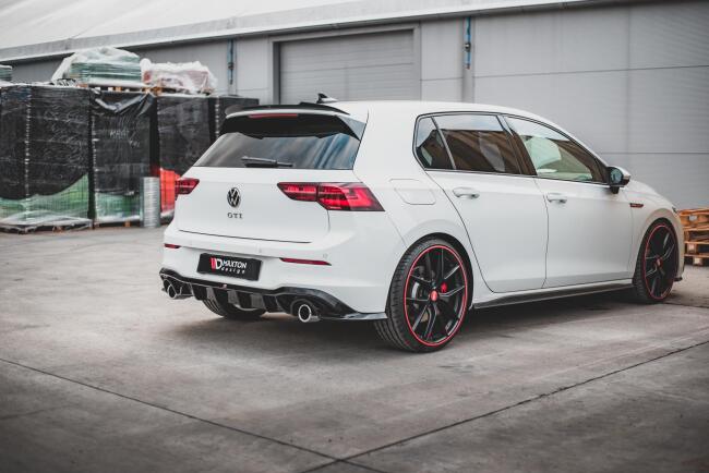 Maxton Design Heckdiffusor V.1 für VW Golf 8 GTI / GTD / GTE / R-Line Hochglanz schwarz