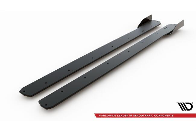 Maxton Design Street Pro Seitenschweller (Paar) für Ford Focus ST / ST-Line Mk4 matt schwarz mit Hochglanz Flaps