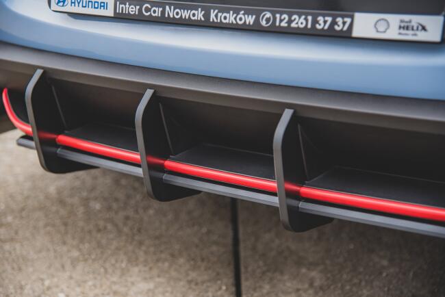 Maxton Design Street Pro Heckdiffusor V.1 für Hyundai I30 N Mk3 Hatchback schwarz rot