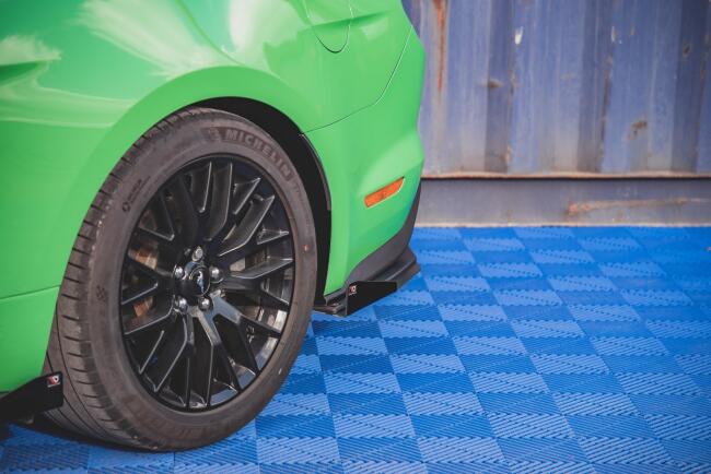 Maxton Design Street Pro Diffusor Flaps für Ford Mustang GT Mk6 Facelift matt schwarz mit Hochglanz Flaps