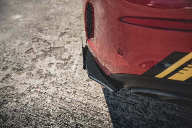 Maxton Design Street Pro Diffusor Flaps für Mercedes C43 AMG C205 Coupe rot mit Hochglanz schwarzen Flaps