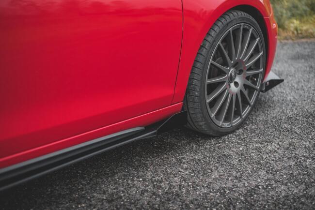 Maxton Design Street Pro Schweller Flaps für VW Golf 6 GTI / GTD Hochglanz schwarz