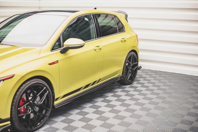 Maxton Design Seitenschweller (Paar) V.2 mit Flaps für VW Golf 8 GTI / Clubsport / GTD / R-Line Hochglanz schwarz