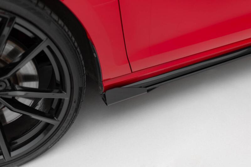 Maxton Design Street Pro Schweller Flaps für VW Golf 7 R-Line / R / R-Line Facelift Hochglanz schwarz
