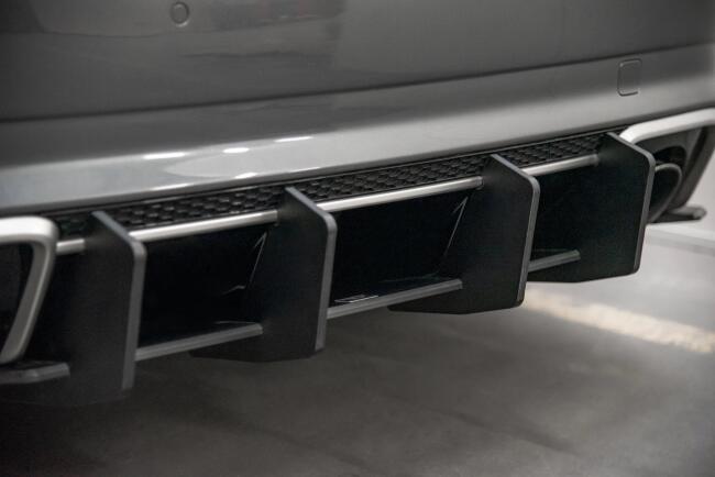 Maxton Design Street Pro Heckdiffusor V.2 für Audi RS3 8V Sportback schwarz rot