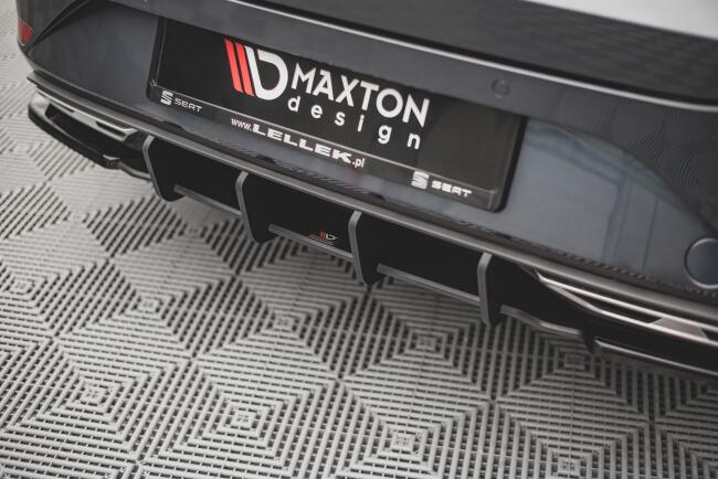 Maxton Design Street Pro Heckdiffusor für Seat Leon FR ST Mk4 Schwarz