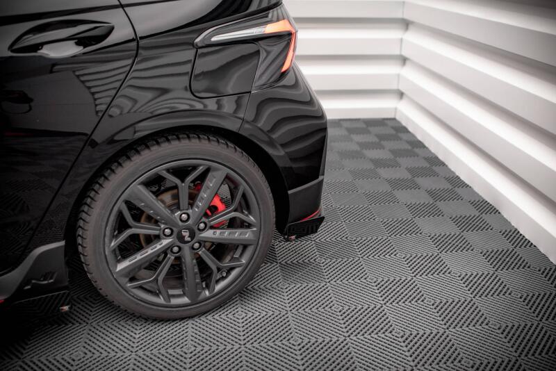 Maxton Design Street Pro Diffusor Flaps für Hyundai I20 N Mk3 matt schwarz mit Hochglanz Flaps