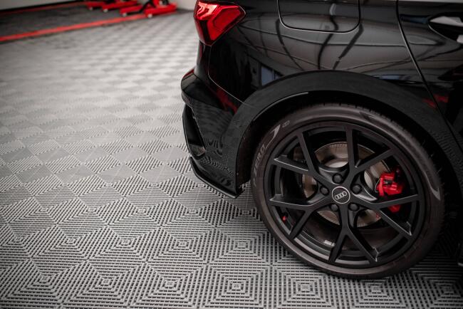 Maxton Design Street Pro Diffusor Flaps für Audi RS3 Sportback 8Y matt schwarz