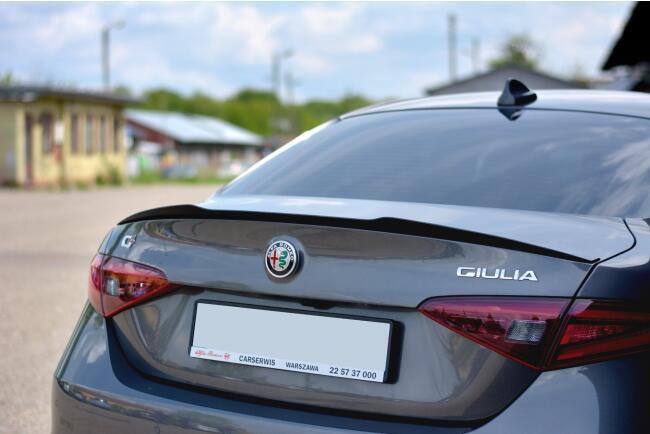 Maxton Design Heckspoiler Lippe für Alfa Romeo Giulia Veloce Hochglanz schwarz