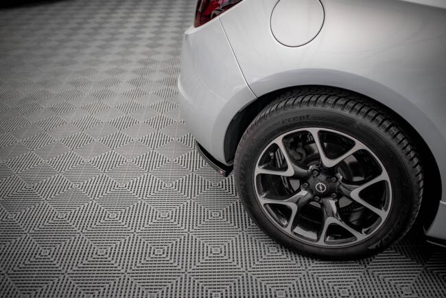 Maxton Design Diffusor Flaps für Opel Astra GTC OPC-Line J Hochglanz schwarz