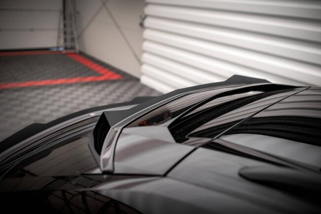 Maxton Design Heckspoiler Lippe für Lamborghini Urus Mk1 Hochglanz schwarz