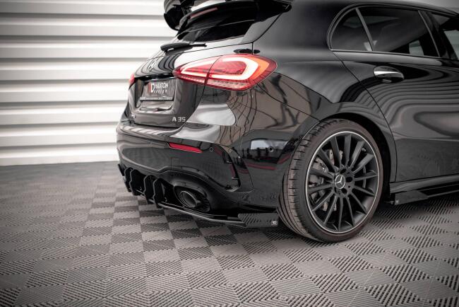 Maxton Design Street Pro Heckdiffusor für Mercedes A35 AMG Hatchback W177 schwarz rot mit Hochglanz Flaps