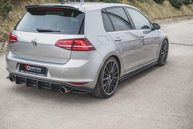Maxton Design Street Pro Seitenschweller (Paar) für VW Golf 7 GTI / GTD