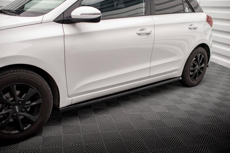 Maxton Design Seitenschweller (Paar) für Hyundai I20 Mk2 Facelift Hochglanz schwarz