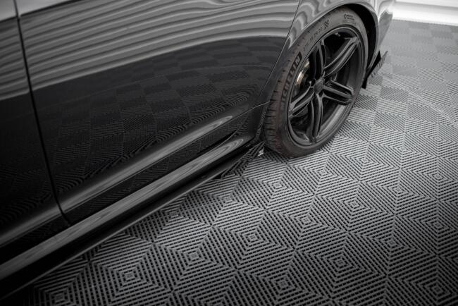 Maxton Design Street Pro Seitenschweller-Flaps für Audi RS6 Avant C6 Hochglanz schwarz