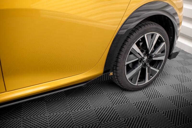 Maxton Design Street Pro Seitenschweller-Flaps für Peugeot 208 GT Mk2 Hochglanz schwarz