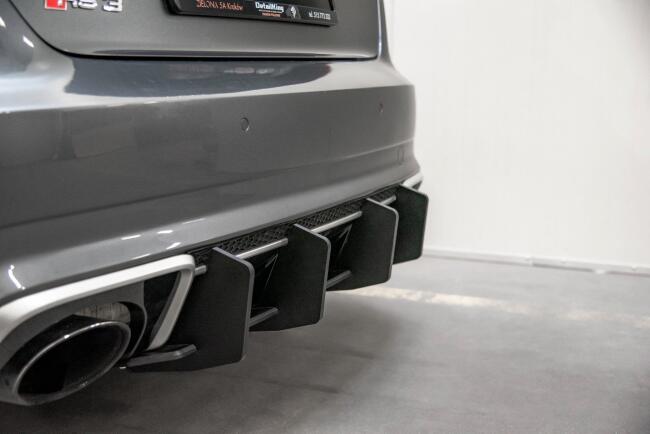 Maxton Design Street Pro Heckdiffusor V.4 für Audi RS3 8V Sportback