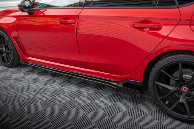 Maxton Design Street Pro Seitenschweller für Honda Civic Type-R Mk 11 schwarz matt mit Hochglanz Flaps