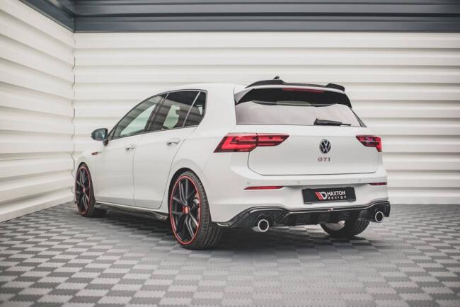 Sportauspuff und Maxton Heckdiffusor V.2 für VW Golf 8 R-Line mit Starrachse Endrohre 2x100mm rund