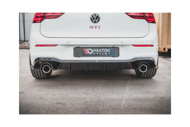 Edelstahl Sportauspuff und Maxton Heckdiffusor V.1 für VW Golf 8 R-Line mit Starrachse Endrohre 2x100mm rund