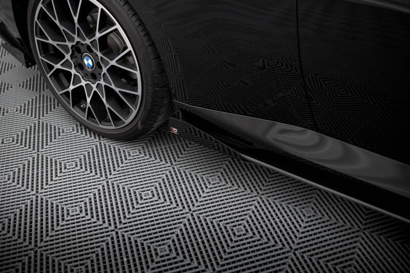 Maxton Design Street Pro Seitenschweller-Flaps für BMW 2 Coupe G42 Hochglanz schwarz