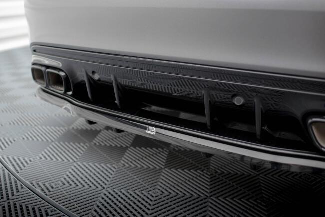 Maxton Design mittlerer Heckdiffusor DTM Look für Mercedes C63 Limousine / Kombi W205 Facelift Hochglanz schwarz