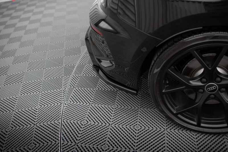 Maxton Design Diffusor Flaps V.2 für Audi RS3 Sportback 8Y Hochglanz schwarz