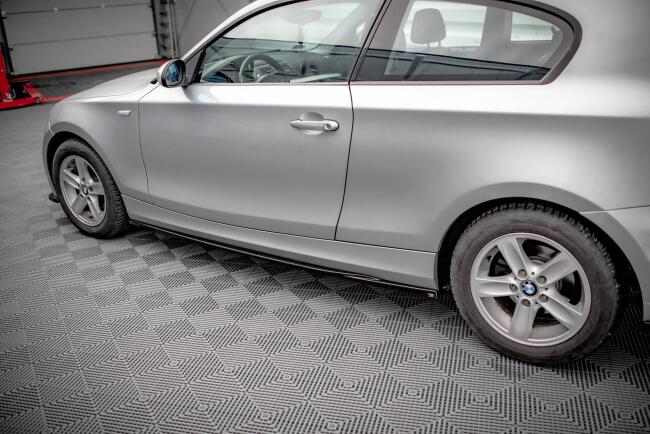 Maxton Design Seitenschweller V.2 für BMW 1er E81 Facelift schwarz Hochglanz