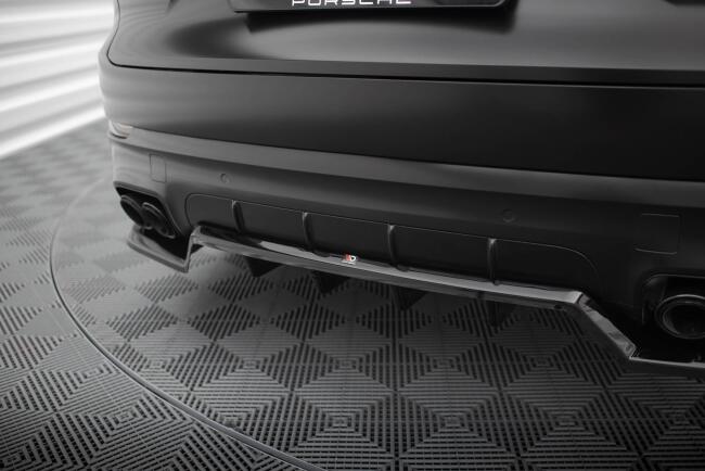 Maxton Design mittlerer Heckdiffusor DTM Look für Porsche Cayenne Sport Design Mk3 schwarz Hochglanz
