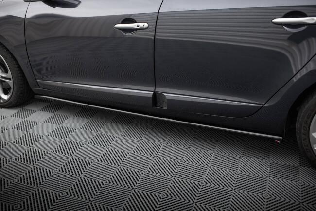 Maxton Design Seitenschweller für Renault Megane GT MK3 Facelift schwarz Hochglanz