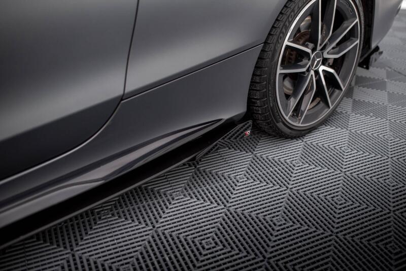 Maxton Design Street Pro Seitenschweller-Flaps für Mercedes-AMG C43 Coupe C205 Facelift