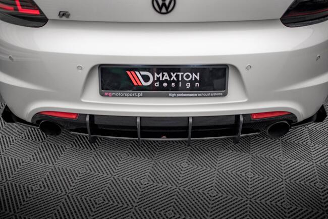 Maxton Design Street Pro Heckdiffusor für Volkswagen Scirocco R Mk3 schwarz mit roten Streifen