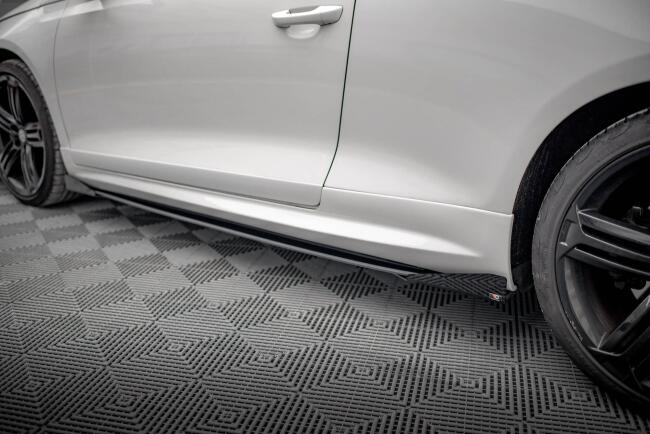 Maxton Design Street Pro Seitenschweller V.2 für Volkswagen Scirocco R Mk3 schwarz mit Hochglanz Flaps