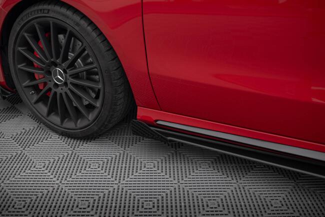 Maxton Design Street Pro Seitenschweller für Mercedes-Benz A 45 AMG W176 Facelift schwarz rot mit Hochglanz Flaps