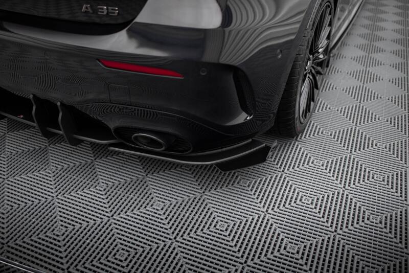 Maxton Design Street Pro Diffusor Flaps für Mercedes-AMG A35 Hatchback W177 Schwarz mit Hochglanz Flaps