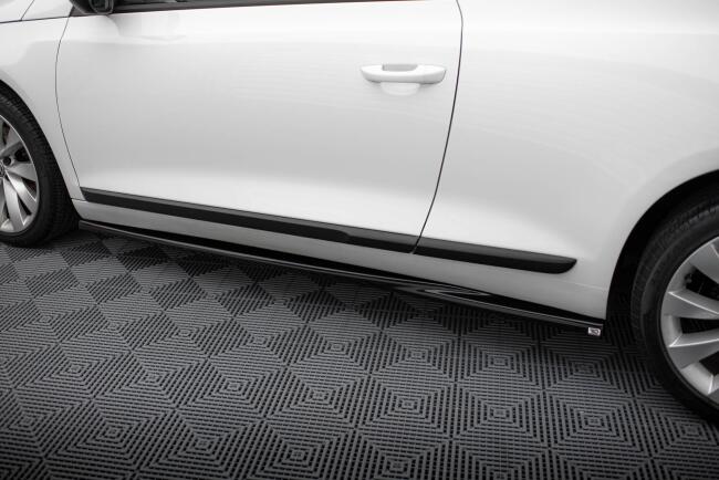 Maxton Design Seitenschweller für Volkswagen Scirocco Mk3 Facelift schwarz Hochglanz
