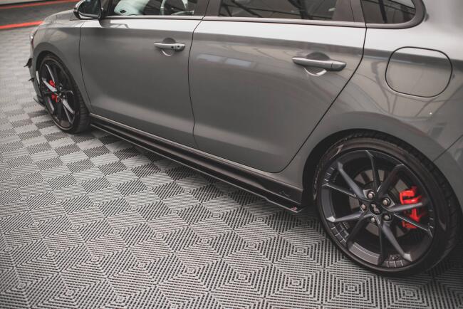 Maxton Design Street Pro Seitenschweller V.2 für Hyundai I30 N schwarz matt