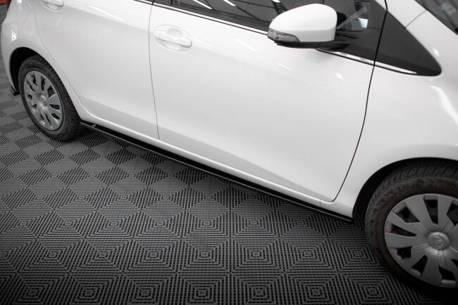 Maxton Design Seitenschweller für Toyota Yaris Mk3 Facelift schwarz Hochglanz