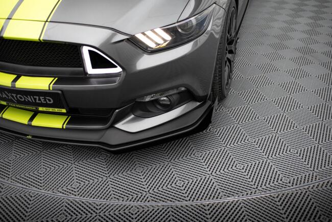 Maxton Design Street Pro Frontlippe für Ford Mustang GT Mk6 Schwarz matt mit Hochglanz Flaps