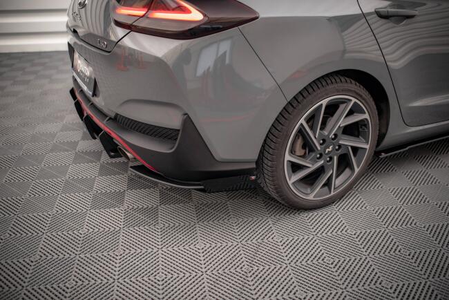 Maxton Design Street Pro Heckdiffusor für Hyundai I30 Fastback N-Line Mk3 Facelift Schwarz matt mit Hochglanz Flaps