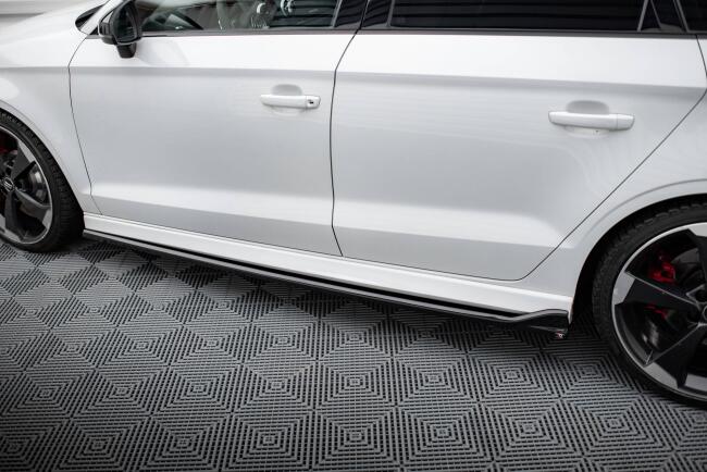 Maxton Design Seitenschweller V.3 für Audi RS3 Limousine 8V Facelift Hochglanz schwarz