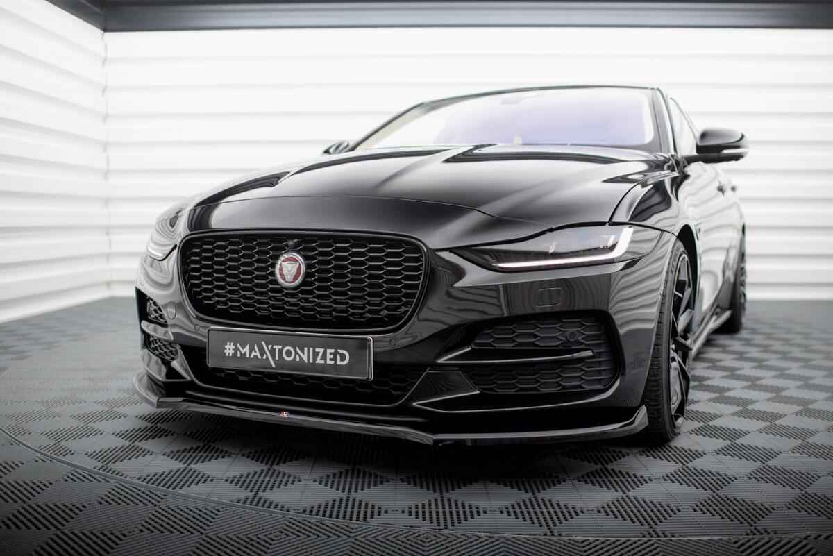 Front Lippe / Front Splitter / Frontansatz V.1 für Jaguar XE R-Sport X760 von Maxton Design