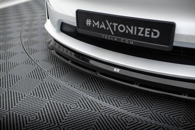Maxton Design Frontlippe V.1 für Tesla Model X Mk1 Facelift schwarz Hochglanz