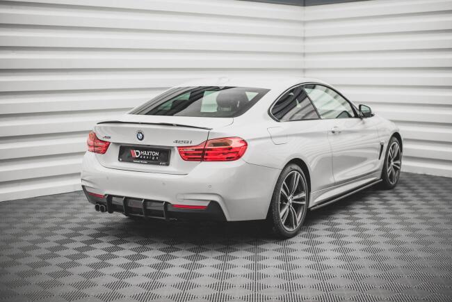 Maxton Design Street Pro Heckdiffusor V.1 für BMW 4er M-Paket F32 mir roten Streifen